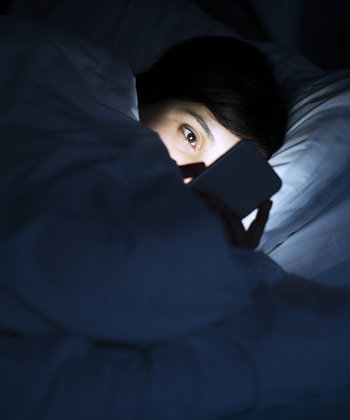 Njerëzit që flenë vonë janë më të rrezikuar nga diabeti